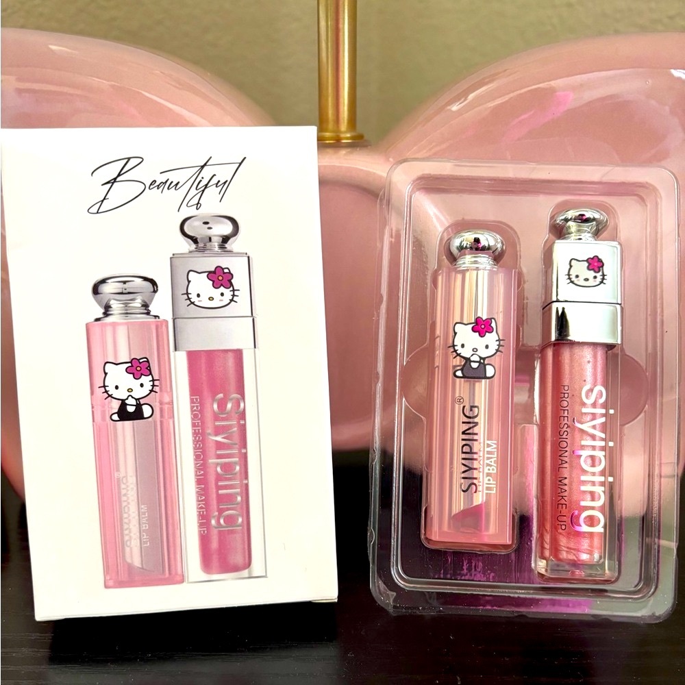 Hello Kitty by Siyiping Lip Gloss & Lipstick Set